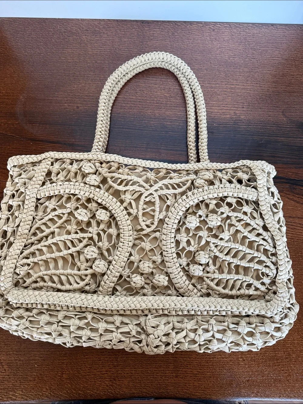 Woven Crochet Tote Bag in Cream - Stylish Women’s Shoulder Bag